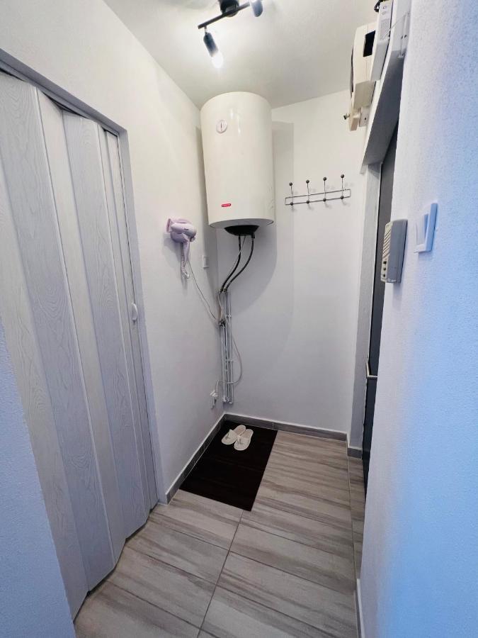 Miha Modern And Central Apartament Arad Extérieur photo