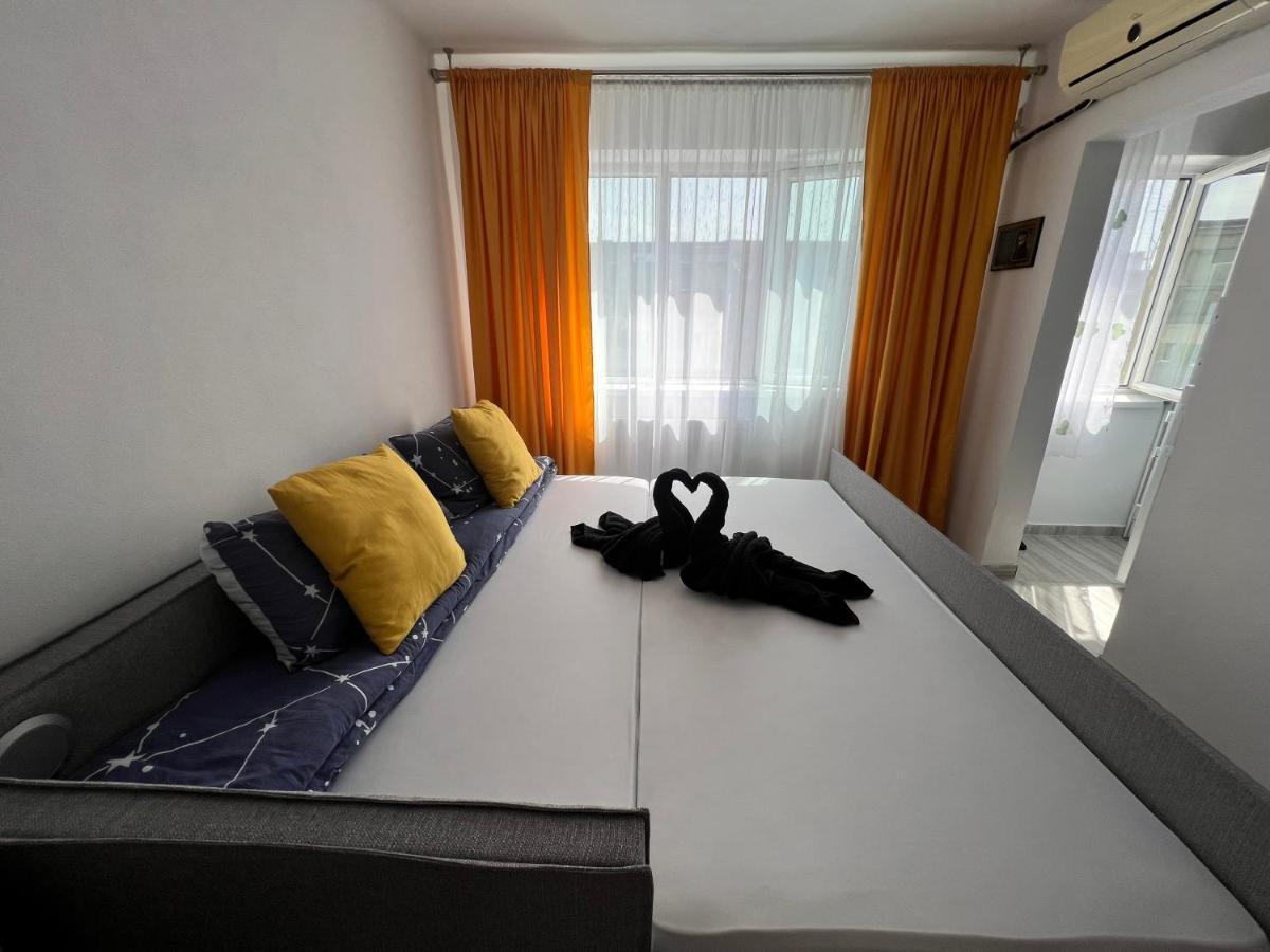 Miha Modern And Central Apartament Arad Extérieur photo