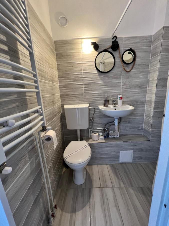 Miha Modern And Central Apartament Arad Extérieur photo